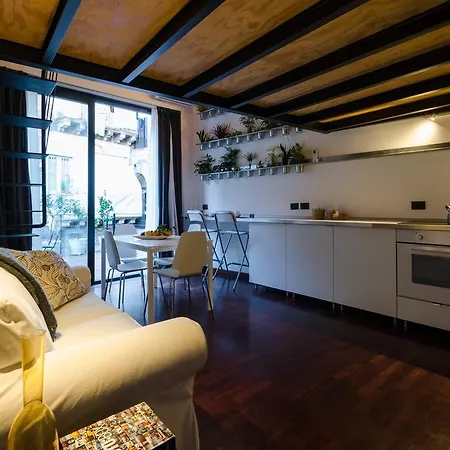 Pietranera Apartments CTA Room photo